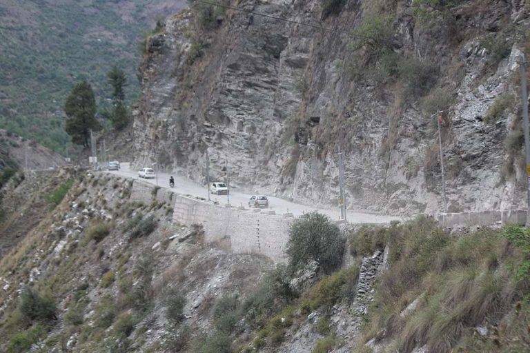 Road from Manali to Shimla